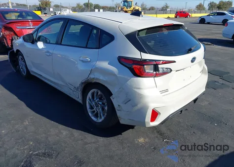 2024 Subaru Impreza Base 5-Door z USA, uszkodzony, nr VIN JF1GUABC2R8230398